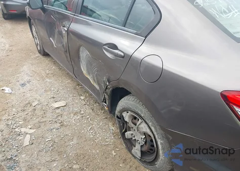 2014 Honda Civic Lx z USA, uszkodzony, nr VIN 2HGFB2F57EH525144